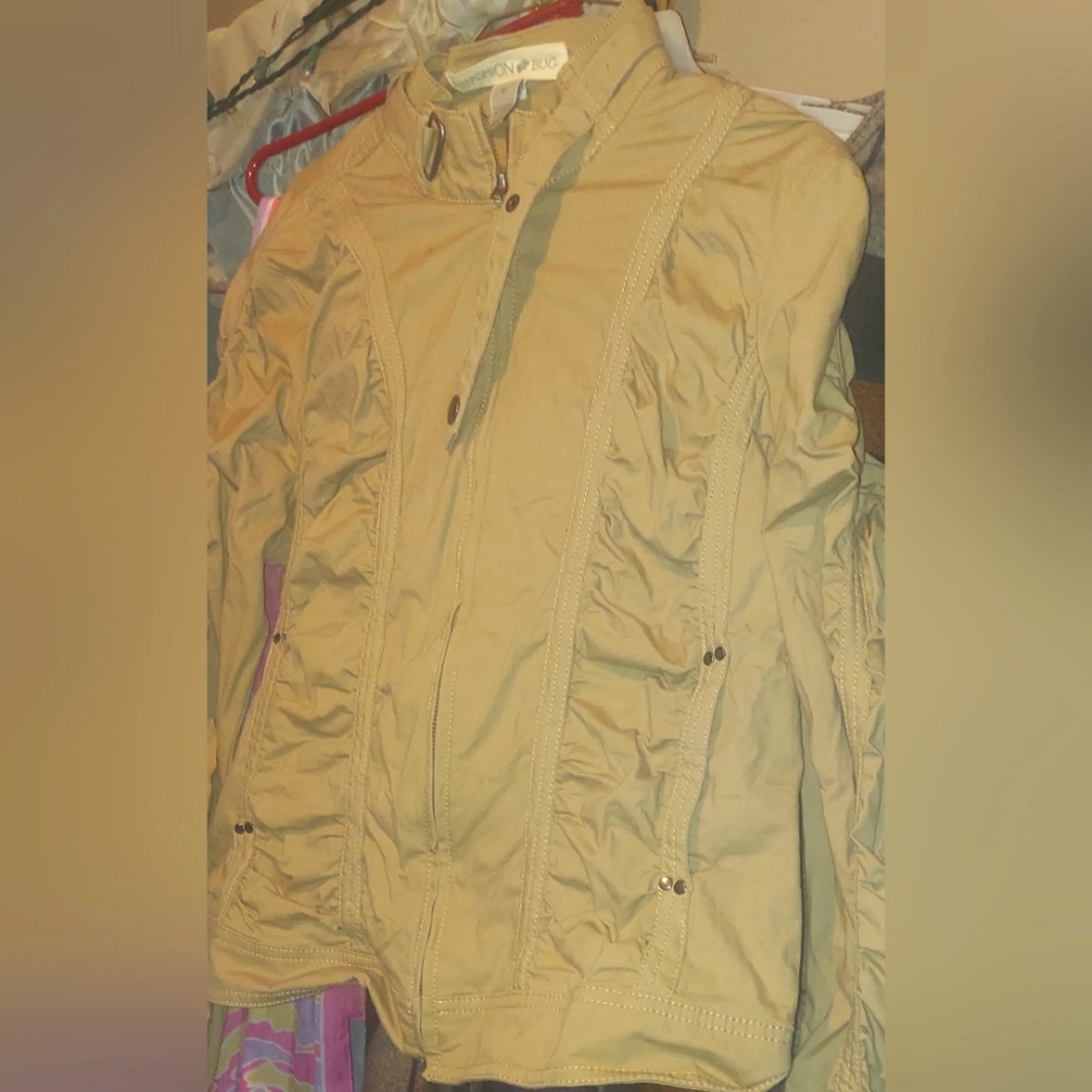Ladies spring or fall light jacket